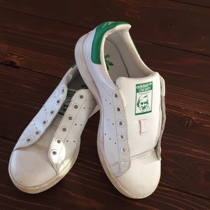 Adidas Stan Smith size 4.5